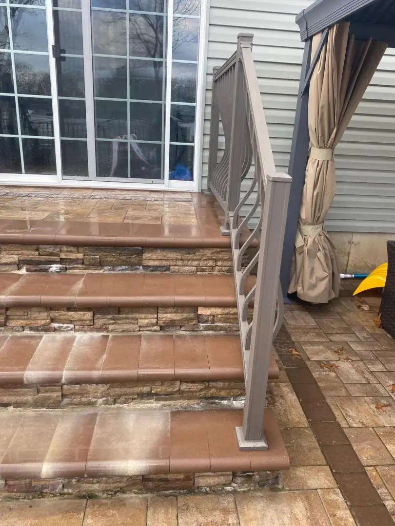 Aluminum fence